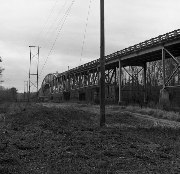 Blountstown Bridge over the Apalachicola River : Blountstown, Florida (1981)