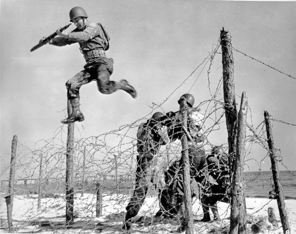 Soldiers training for amphibious warfare at Camp Gordon Johnston near Carrabelle, Florida (ca. 1943).