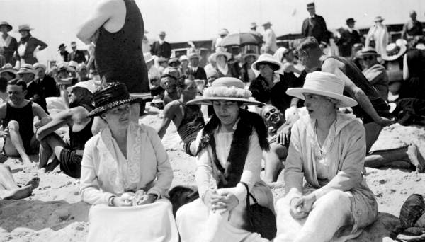 People at the beach - Palm Beach, Florida