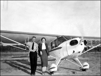 Student pilot Betty Wynn with instructor Ivan Munroe: Tallahassee, Florida (1938)