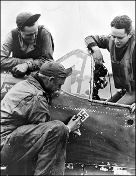 Major Charles J. Rosenblatt with his crew (ca. 1944)