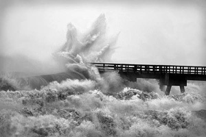 Hurricane Ivan's land fall: Fort Walton Beach (2004)