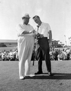 Jackie Gleason and Arnold Palmer at a golf match: Palm Beach Gardens, Florida (196-?)