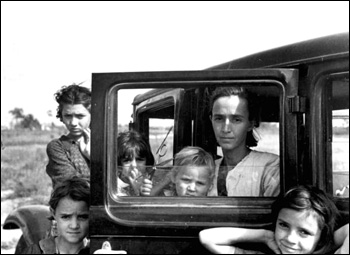 Family of migrant fruit pickers from Tennessee: Winter Haven, Florida (1937)