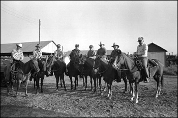 he crew of the Buck Island Ranch with folklorist Blanton Owen: Lake Placid, Florida (c. 1984)