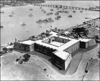 Aerial view of Castillo de San Marcos: Saint Augustine, Florida (19--)