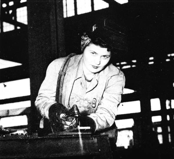 Woman welding for the Saint Johns River Shipbuilding Company - Jacksonville, Florida.