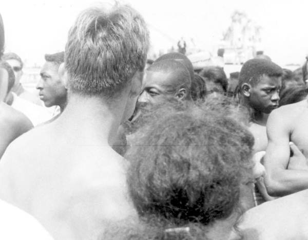 Segregationists and integrationists at a whites-only beach: St. Augustine (1964)