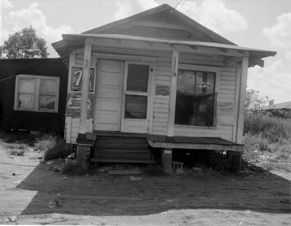 Example of a juke joint in Jacksonville (September 1954).